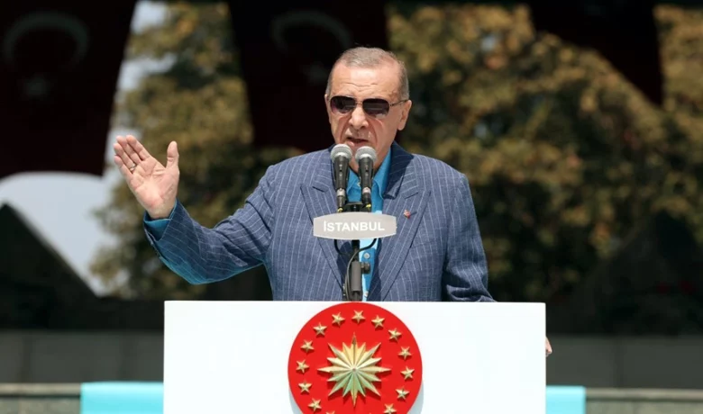 Erdogan pays homage to Islamic predecessor on eve of Turkey vote